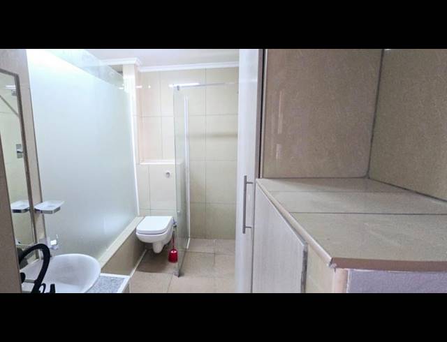 2 BEDROOM PROPERTY TO RENT IN ZONNEBLOEM